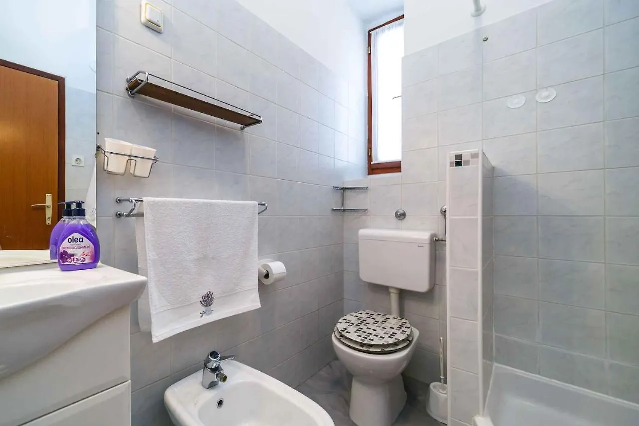 Apartment In Malinska/Insel Krk 12762