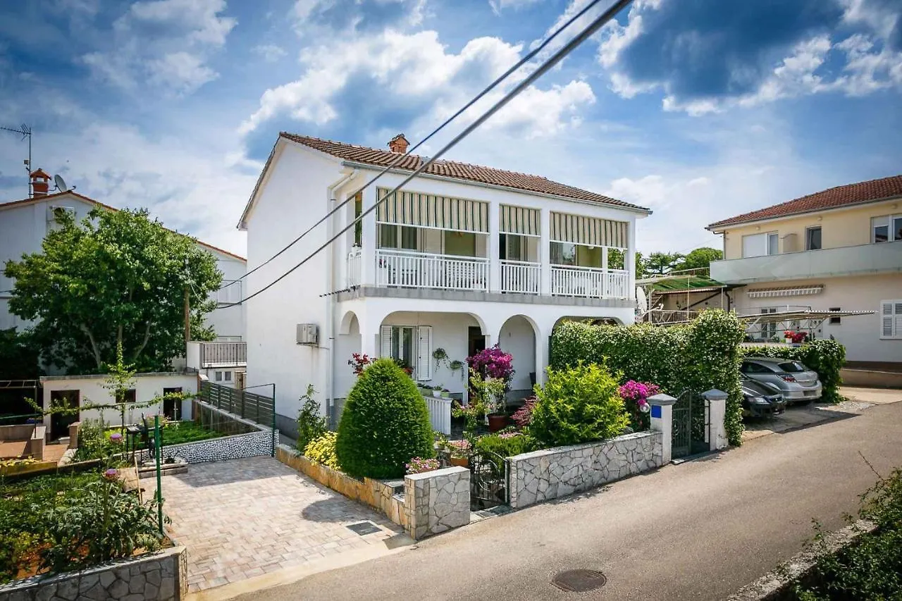 Apartment In Malinska/Insel Krk 12762 Croatia